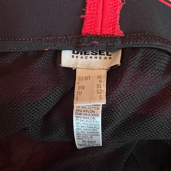 Diesel men swimwear, size XL - Picture 4 of 4